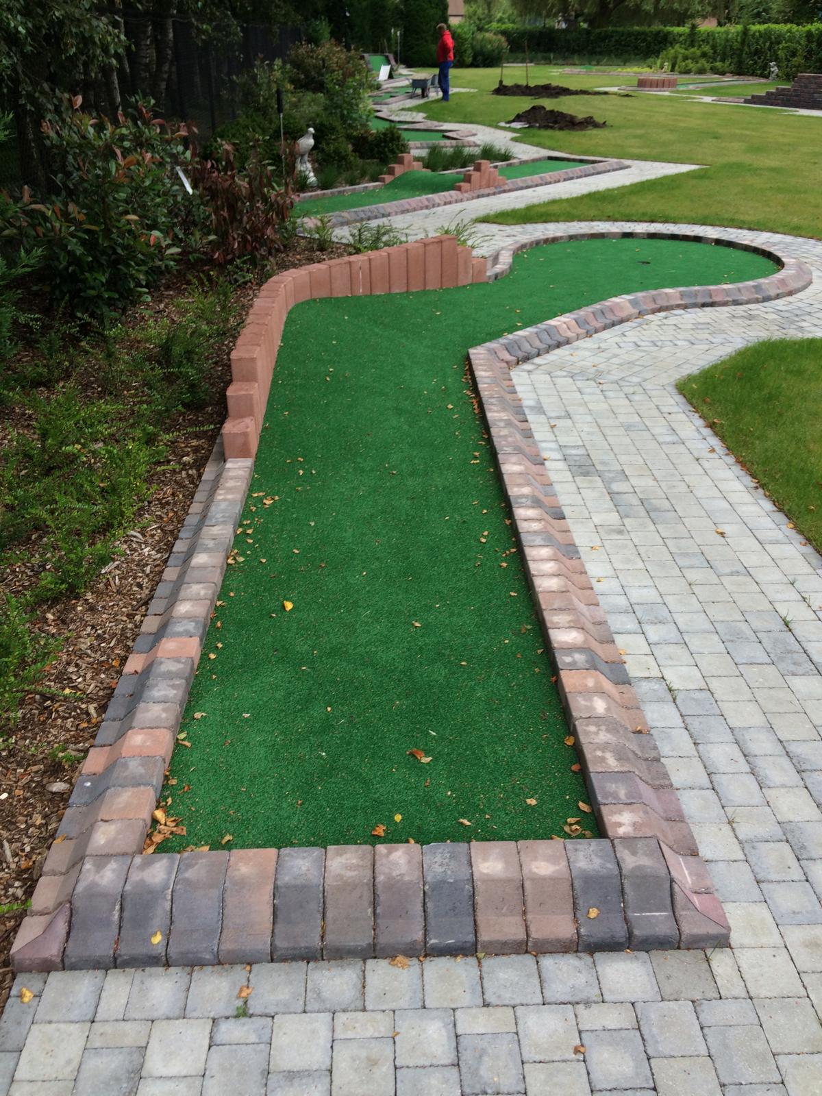 Minigolf curve om de hoek